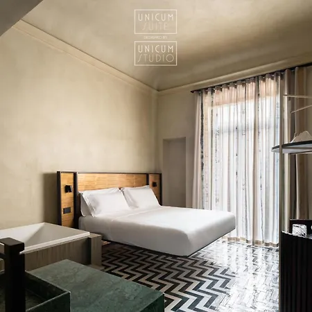 Gasthuis Unicum Grande Archivio Centro Storico