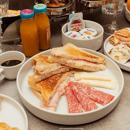 Unicum Grande Archivio Centro Storico Гостевой дом Неаполь