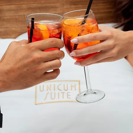 Unicum Grande Archivio Centro Storico Неаполь